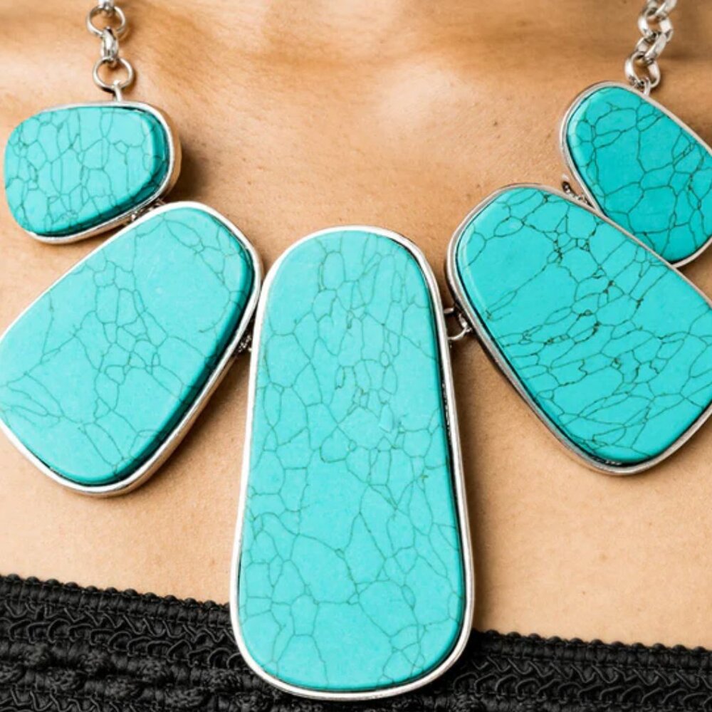 Bold Boho Summer Turquoise Necklace & Earrings Set